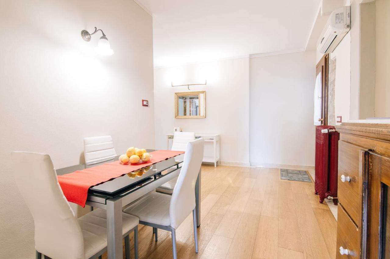 Holiday Home Il Borgo Degli Agrumi Uzzano Bagian luar foto