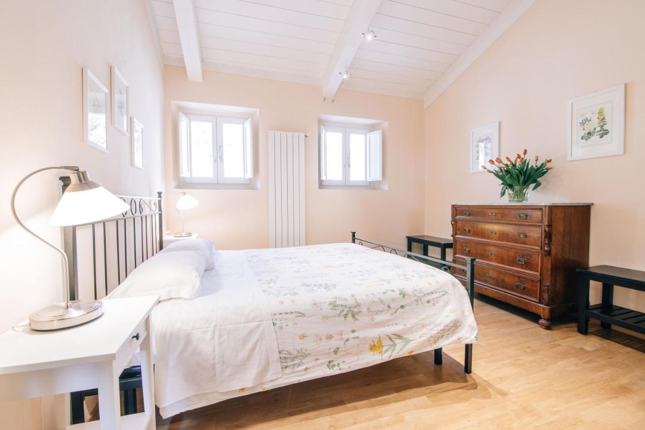 Holiday Home Il Borgo Degli Agrumi Uzzano Bagian luar foto