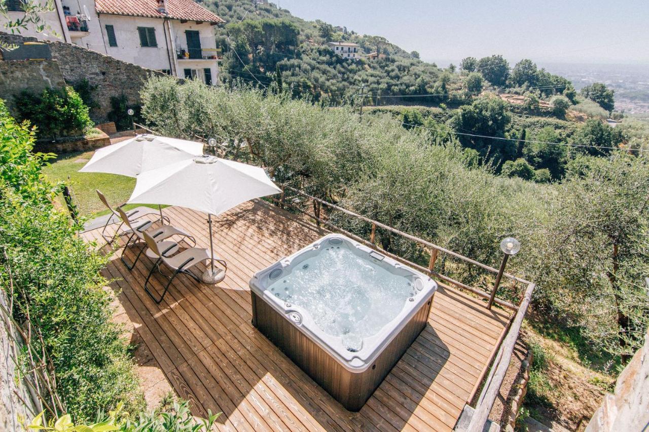 Holiday Home Il Borgo Degli Agrumi Uzzano Bagian luar foto