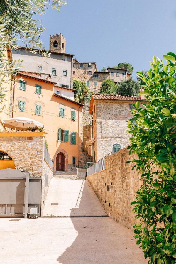 Holiday Home Il Borgo Degli Agrumi Uzzano Bagian luar foto