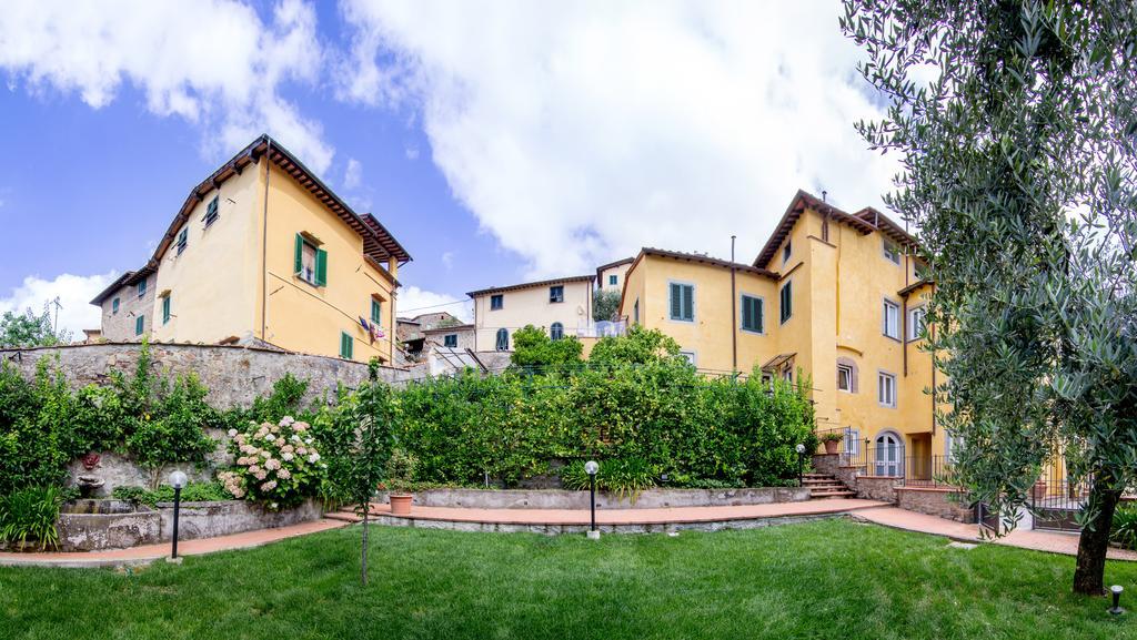 Holiday Home Il Borgo Degli Agrumi Uzzano Bagian luar foto