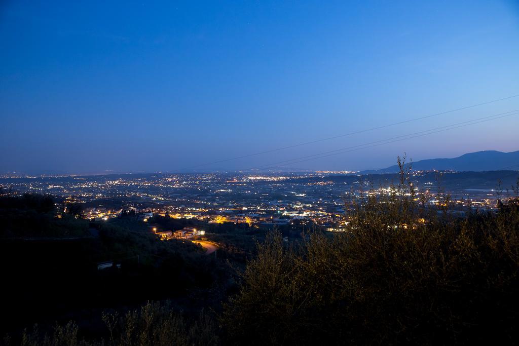 Holiday Home Il Borgo Degli Agrumi Uzzano Bagian luar foto